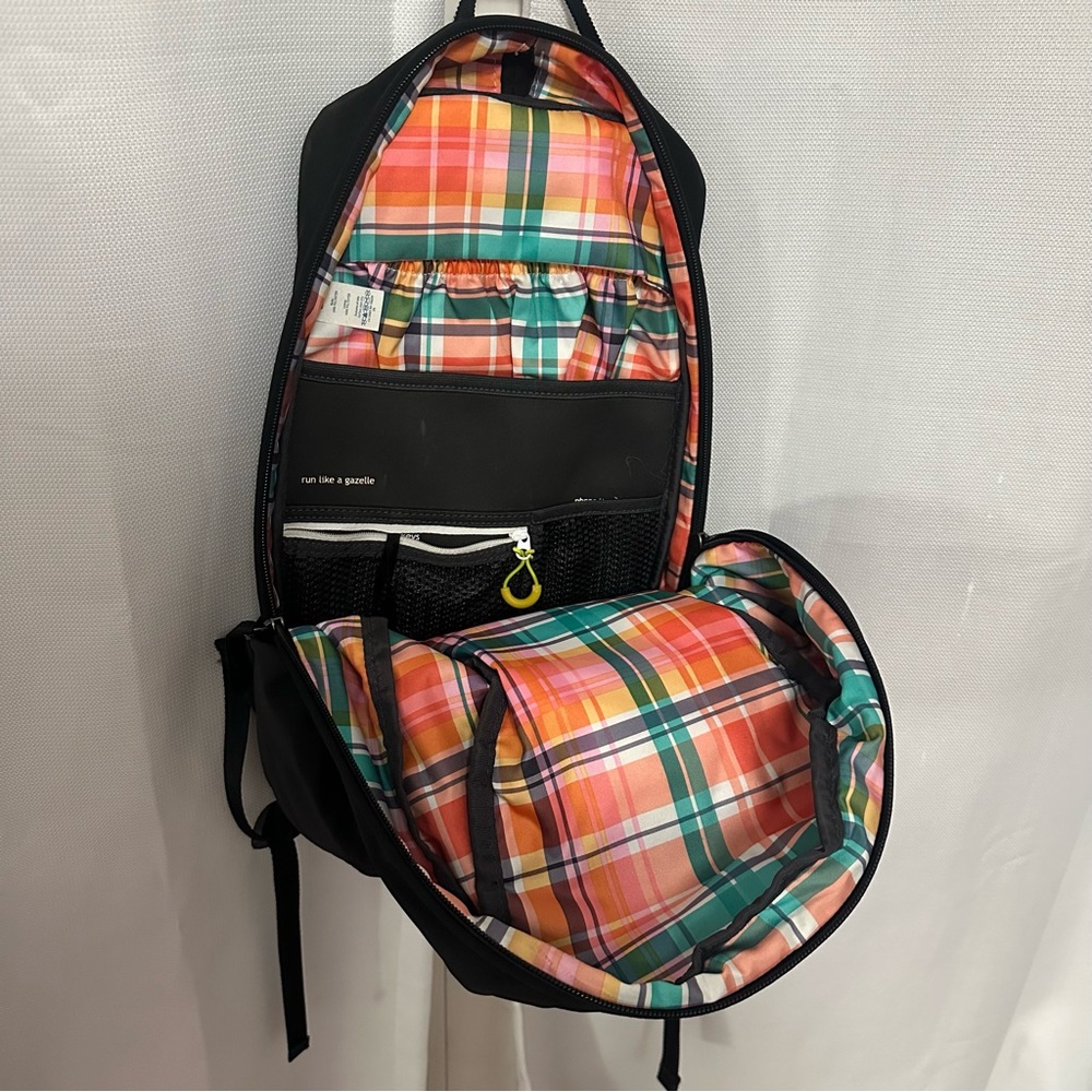 LULULEMON BACKPACK - image 2